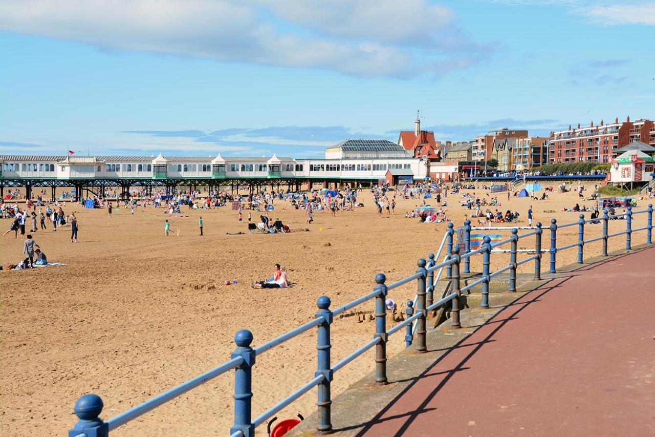 Seaside Loft Appartement Lytham St Annes Buitenkant foto